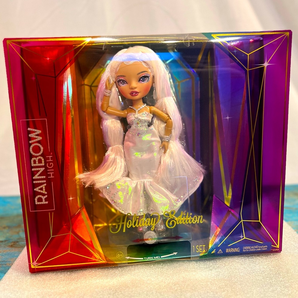 Rainbow High Doll Roxie Holiday Edition New in Box